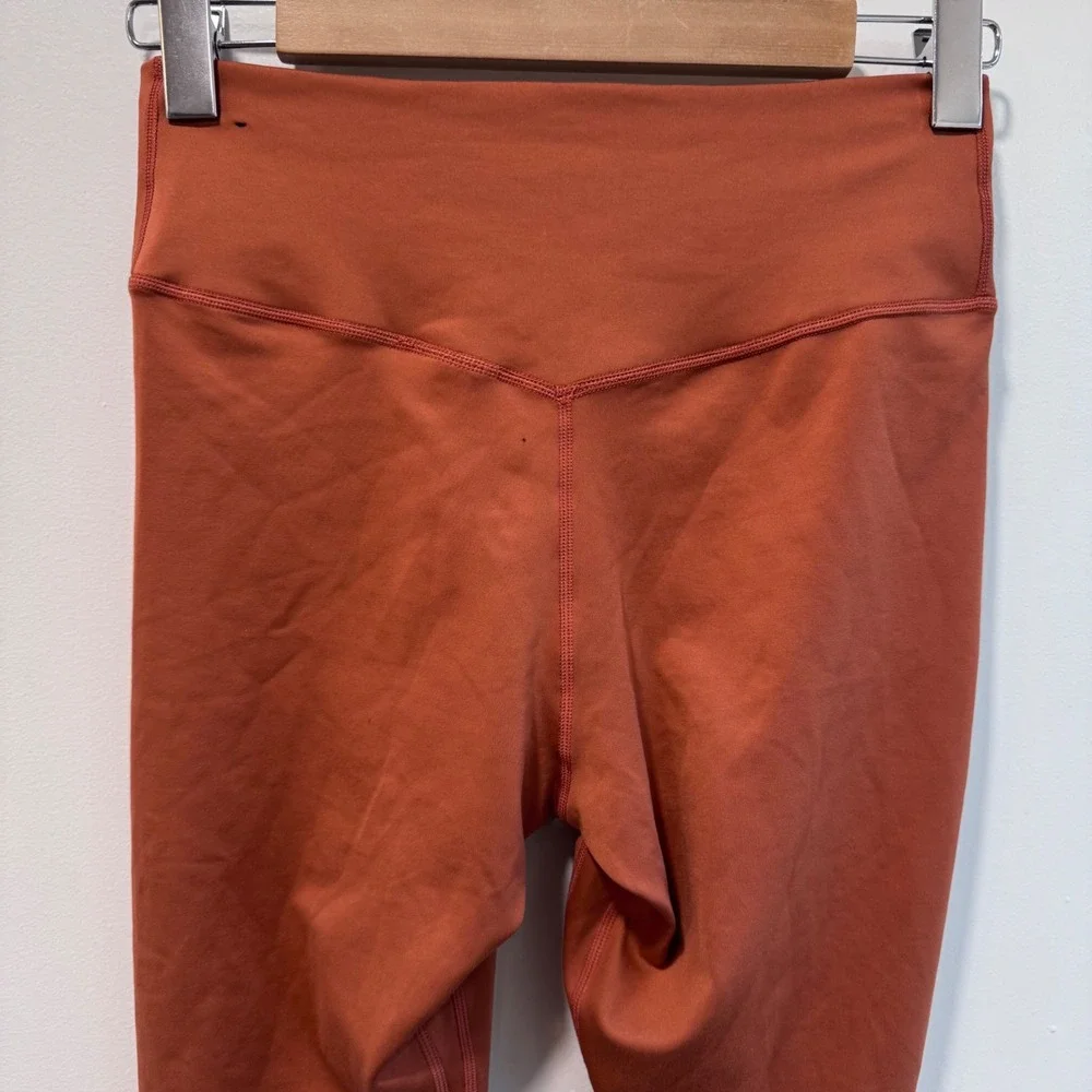 Nike‎ Dri-FIT Colorblock Leggings Womens Size Medium Brown Pink Blue Athletic
